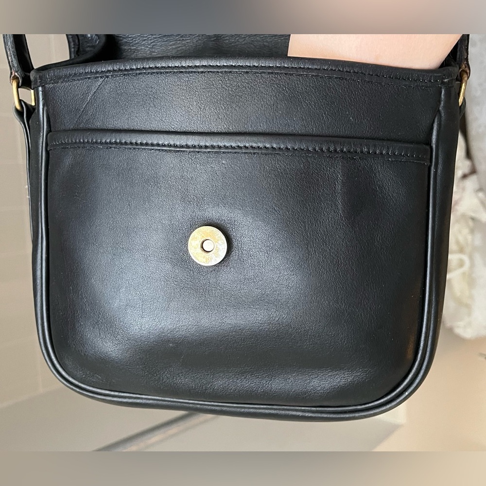 Coach vintage black leather tailored pouch #768-0905 made in US (GUC) purse - Picture 11 of 17